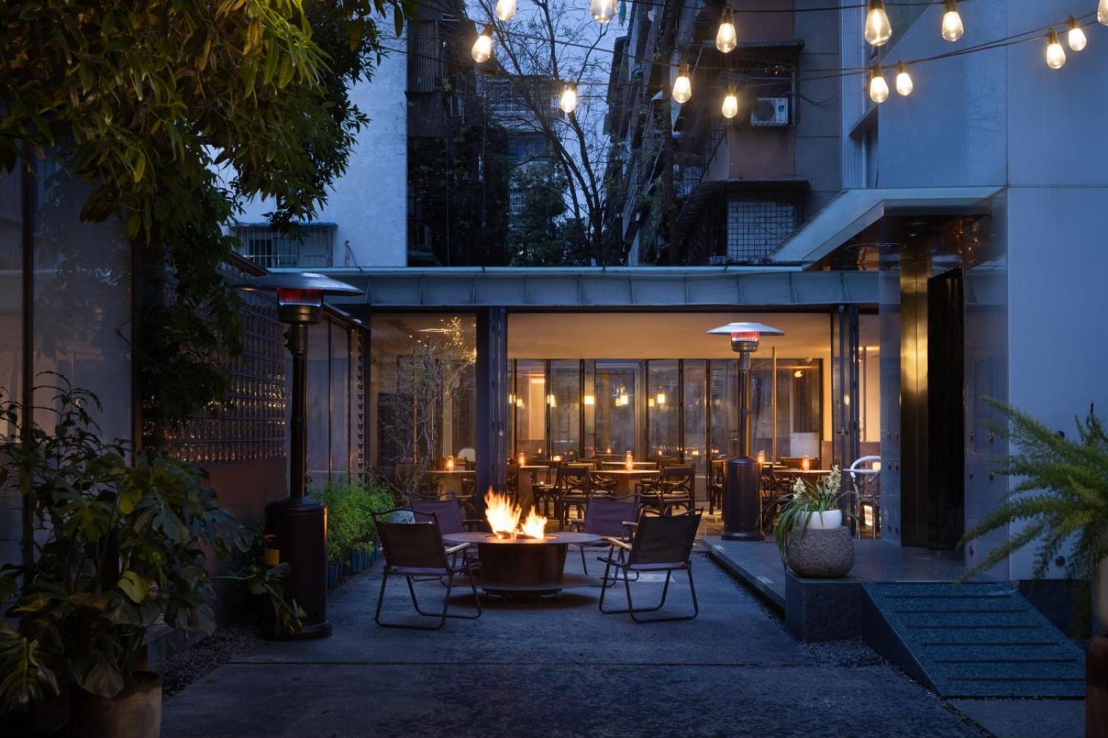Wezo Hotel Kuanzhai Alley Chengdu-Breakfast Till 12Noon-Lv City Guide Recommended Hotel Exterior foto